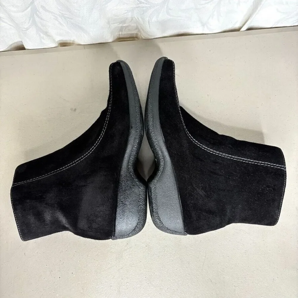 Clarks Ashlyn Black Suede Square Toe Zip Wedge Ankle Bootie Womens Size 6.5 - Picture 4 of 10